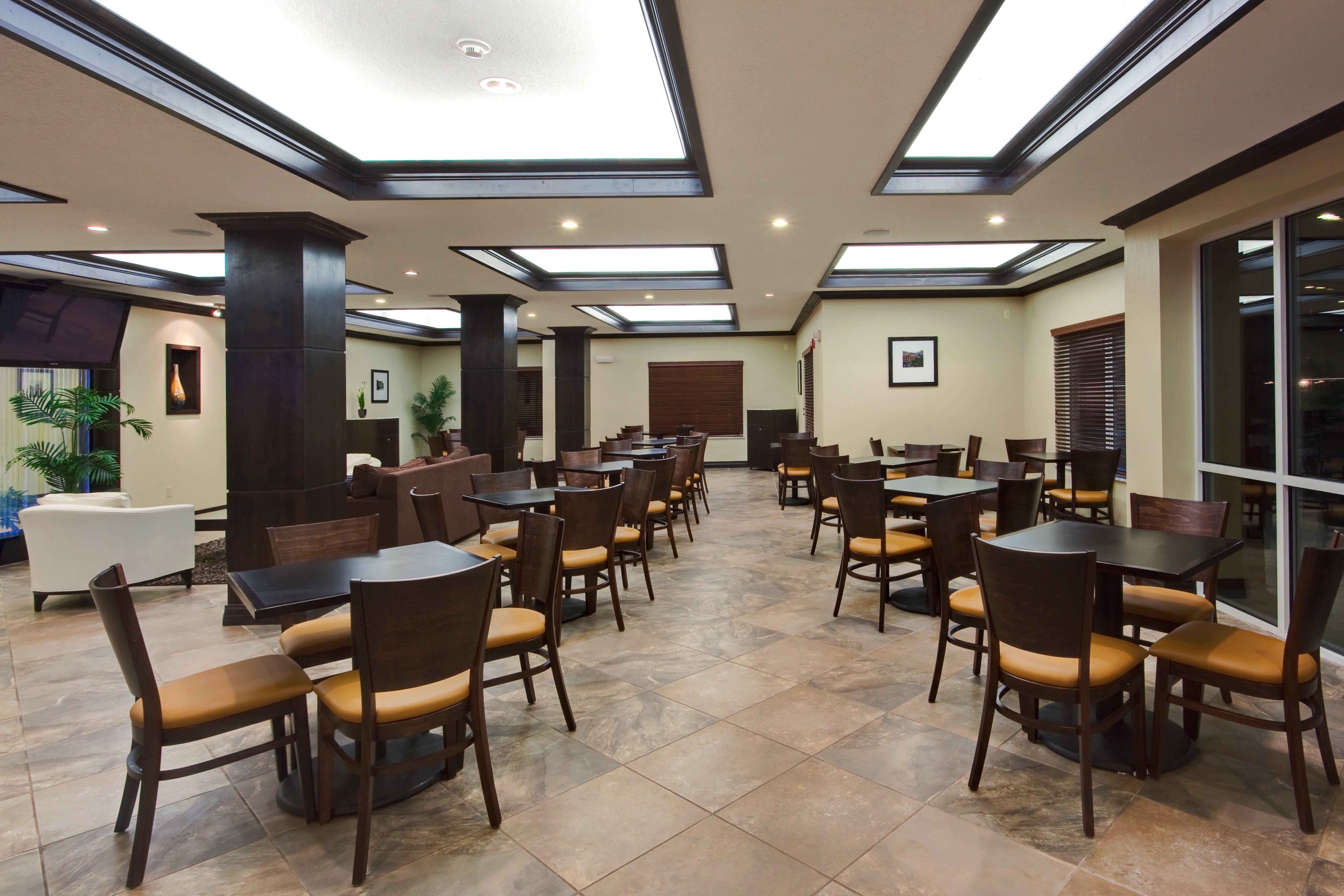 Holiday Inn Express Hotel & Suites Albuquerque Airport By Ihg Dış mekan fotoğraf